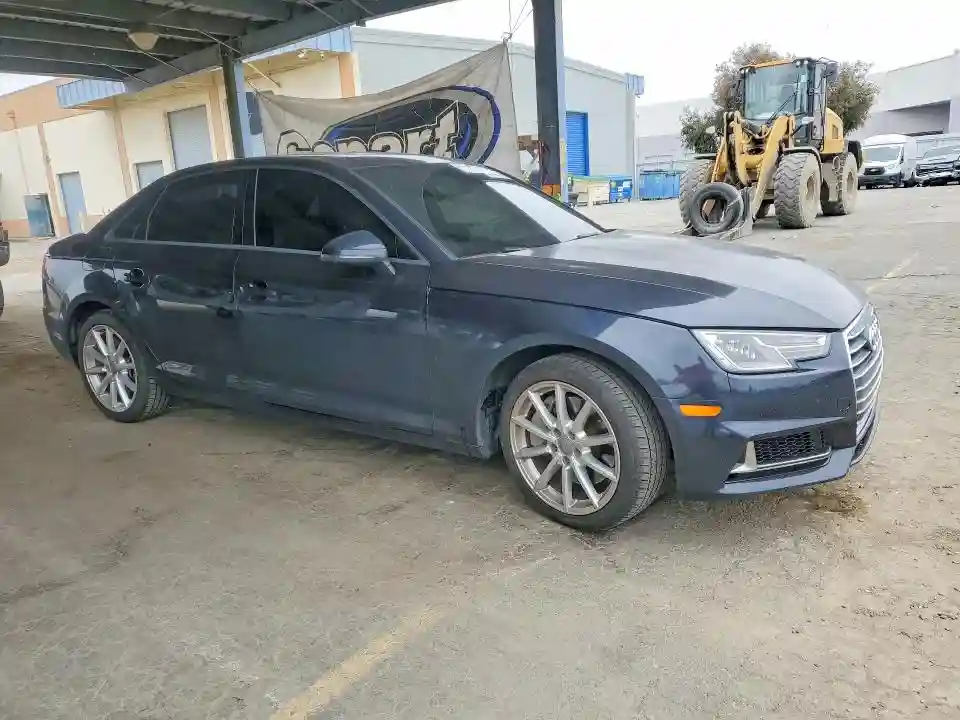 WAUGNAF49HN023191 2017 AUDI A4-3