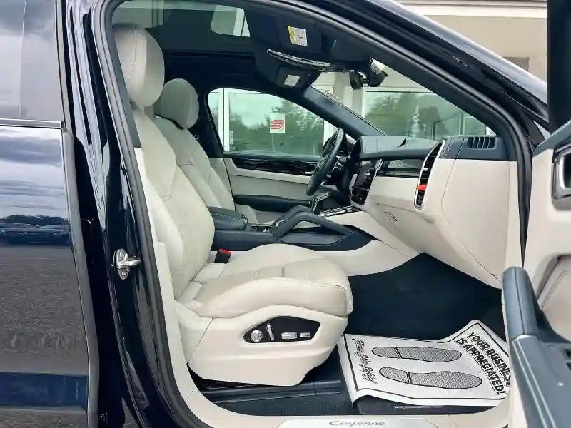 WP1BA2AY1MDA42471 2021 PORSCHE CAYENNE-4