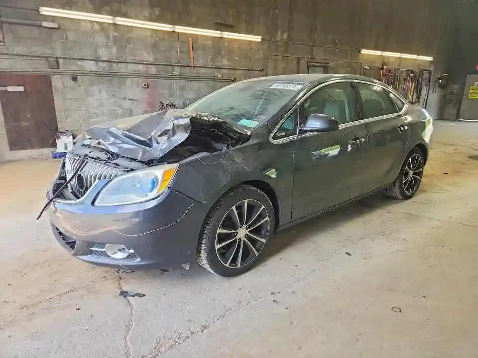 1G4PR5SK6H4121096 2017 BUICK VERANO-0