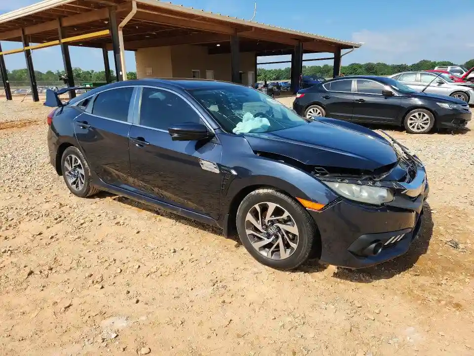 19XFC2F75JE030783 2018 HONDA CIVIC EX-3