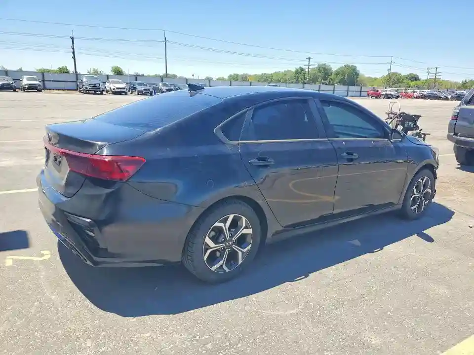 3KPF24AD0LE231005 2020 KIA FORTE LXS-2
