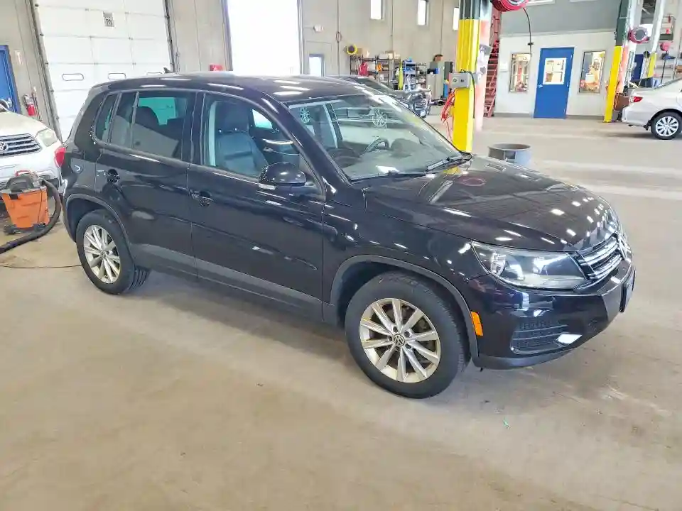 WVGBV3AX3EW618744 2014 VOLKSWAGEN TIGUAN S-3