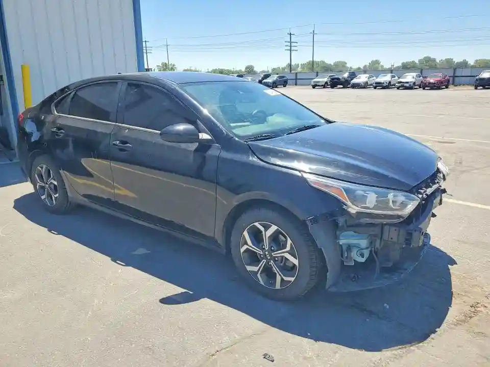 3KPF24AD0LE231005 2020 KIA FORTE LXS-3