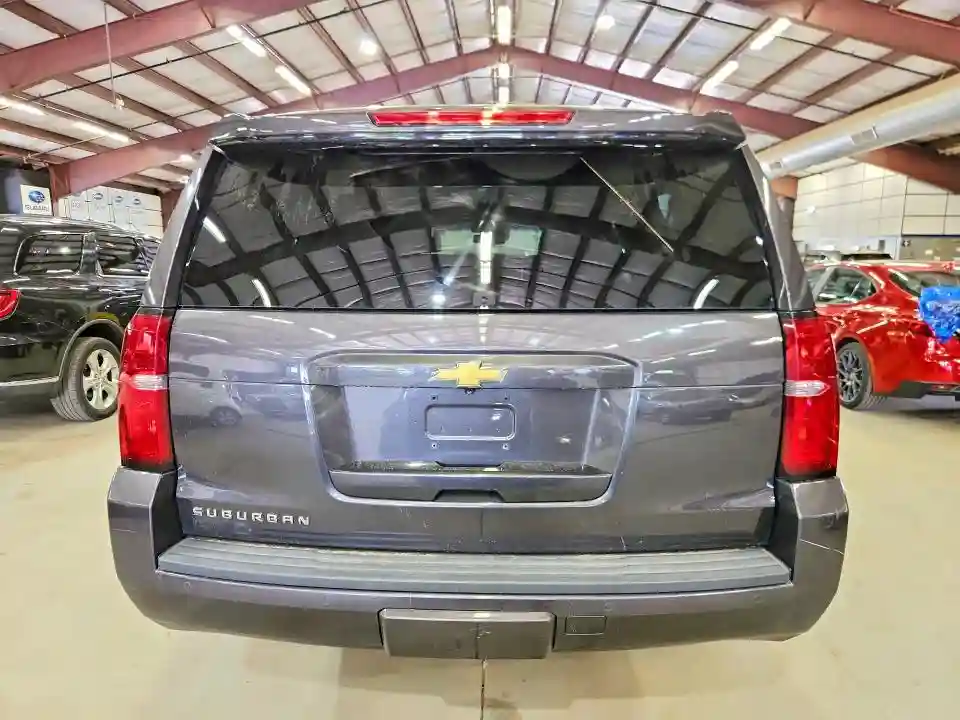 1GNSKHKC8JR111392 2018 CHEVROLET SUBURBAN-5
