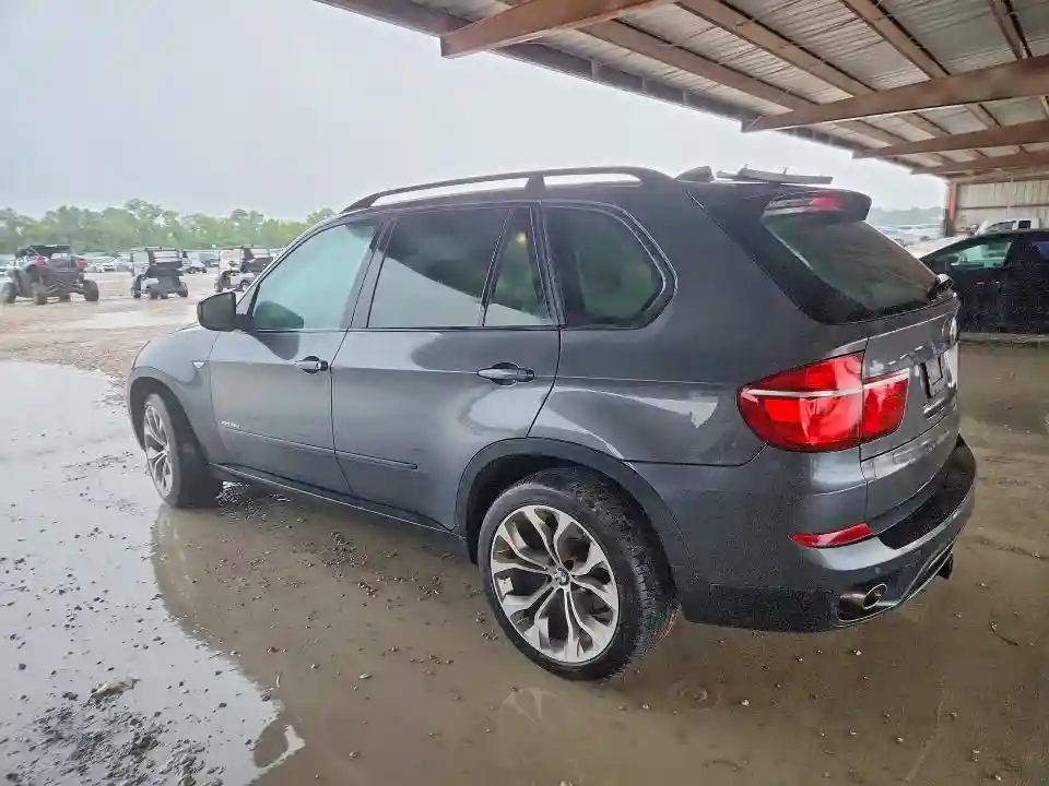 5UXZW0C57CL664438 2012 BMW X5-1