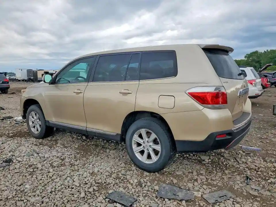 5TDZA3EH5BS016196 2011 TOYOTA HIGHLANDER-1