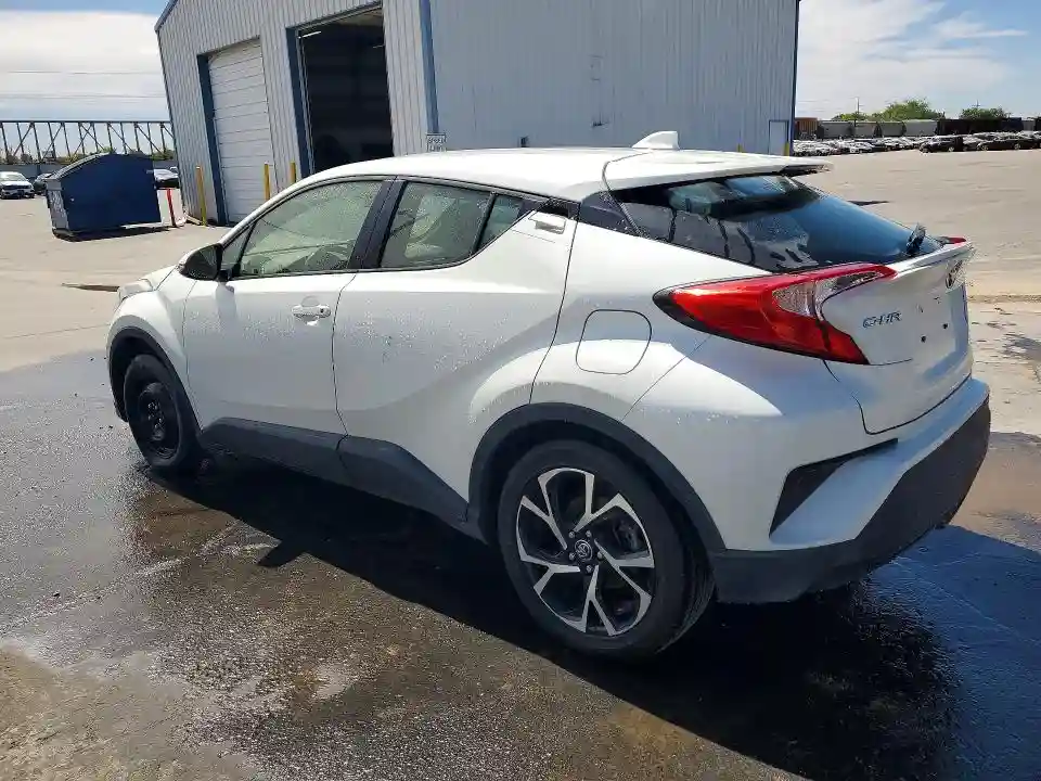 JTNKHMBX4K1020828 2019 TOYOTA C-HR-1