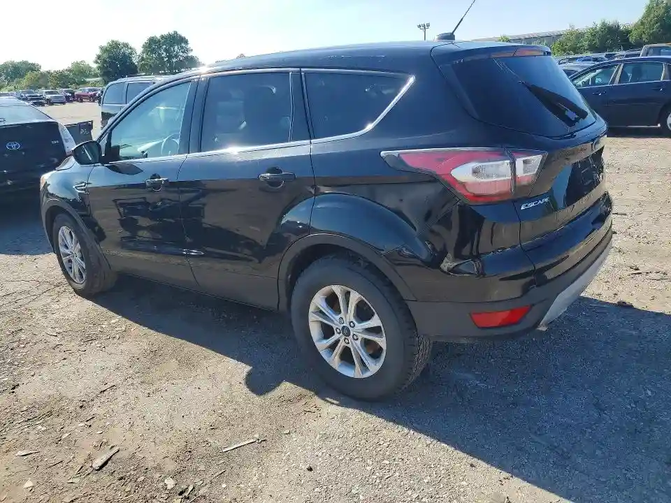 1FMCU0GD1HUA80340 2017 FORD ESCAPE-1