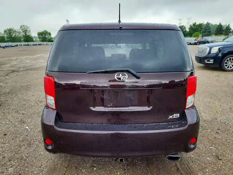 JTLZE4FEXCJ014154 2012 SCION XB-5