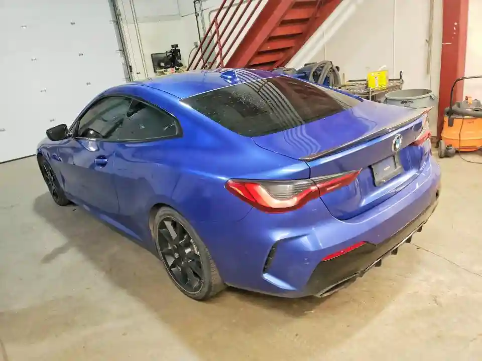 WBA13AR03MCG06661 2021 BMW M4-1