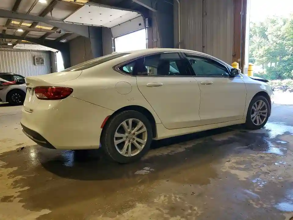 1C3CCCAB6FN705195 2015 CHRYSLER 200-2