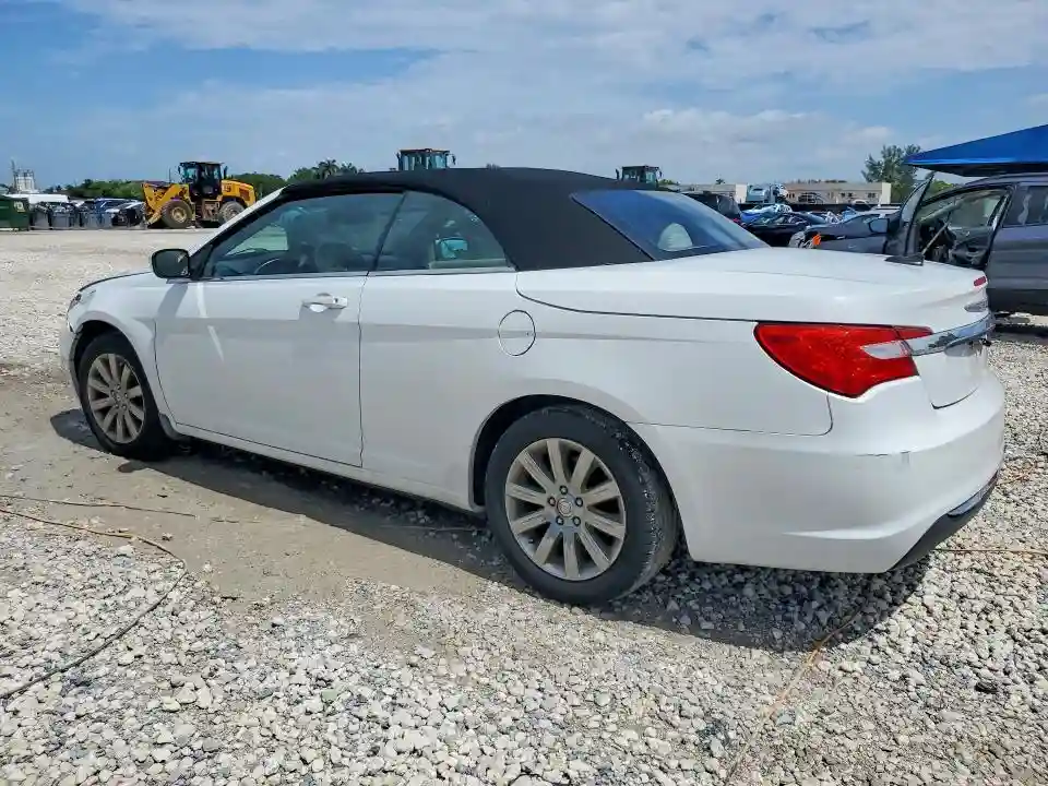 1C3BCBEB1DN533011 2013 CHRYSLER 200-1