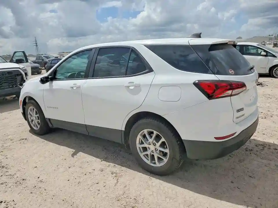 3GNAXHEV6NS102686 2022 CHEVROLET EQUINOX-1