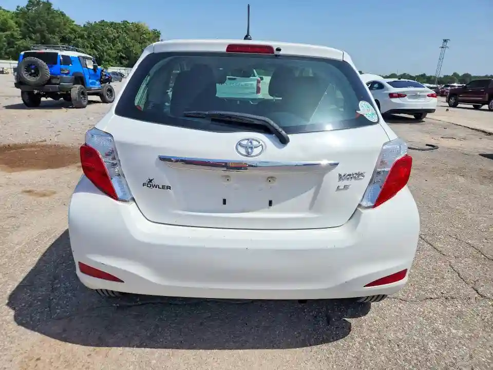 JTDJTUD30CD507792 2012 TOYOTA YARIS-5