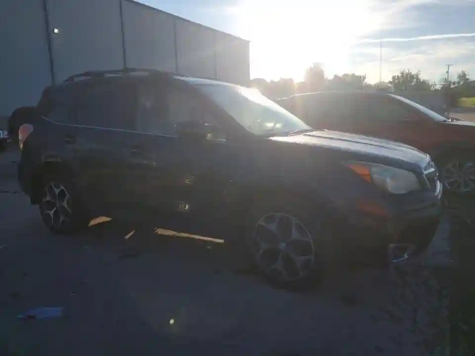 JF2SJGDC2EH458152 2017 SUBARU FORESTER-3