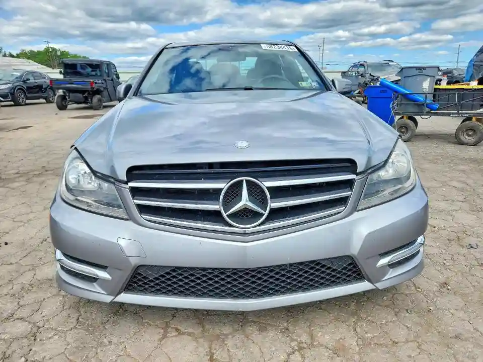 WDDGF8AB3ER303326 2014 MERCEDES-BENZ C-CLASS-4