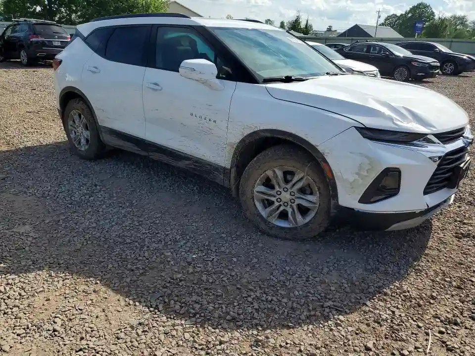 3GNKBJRS7MS518464 2021 CHEVROLET BLAZER-3