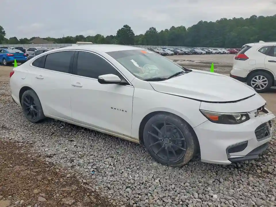 1G1ZD5ST7JF183792 2018 CHEVROLET MALIBU-3