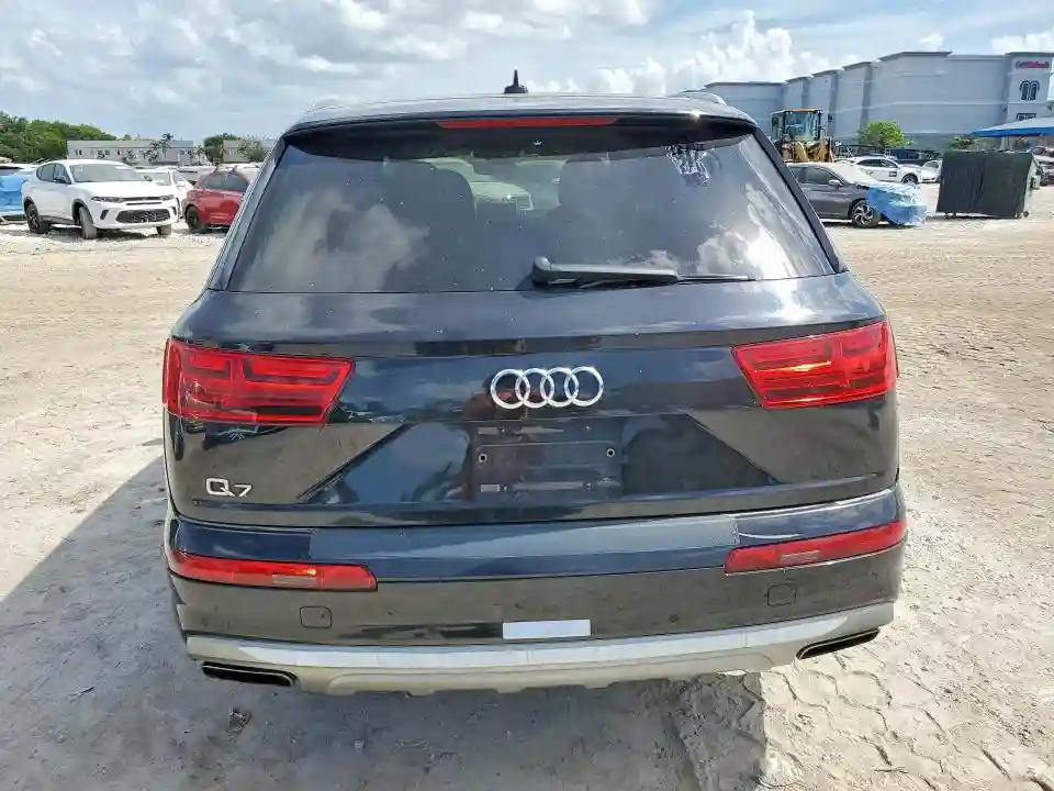WA1AAAF78KD001897 2019 AUDI Q7-5