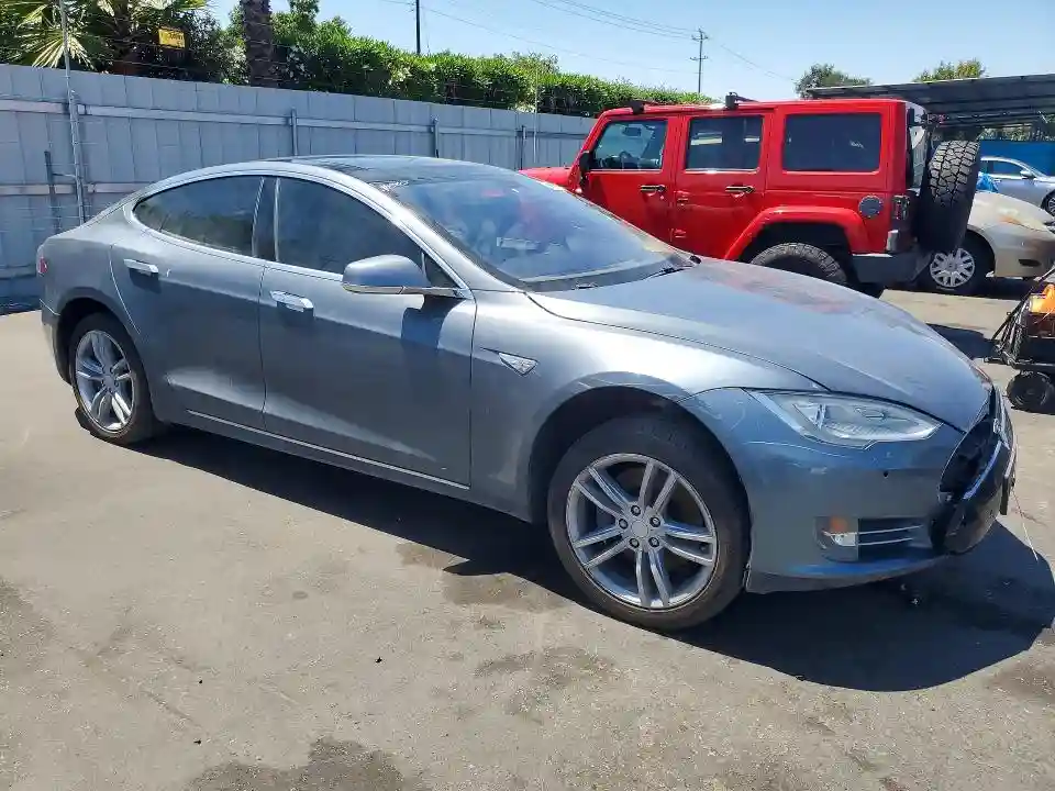 5YJSA1CP4DFP23684 2013 TESLA MODEL S-3
