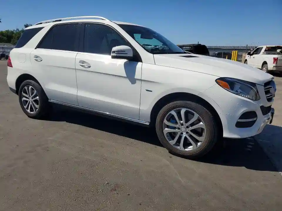 4JGDA6DB8HA814055 2017 MERCEDES-BENZ GLE-CLASS-3