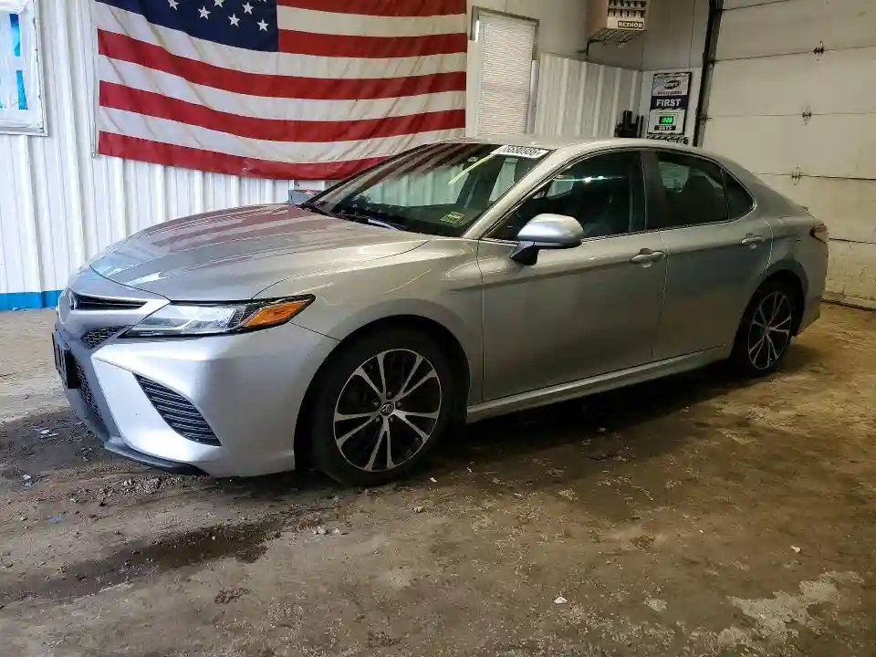 4T1B11HK9JU093091 2018 TOYOTA CAMRY-0