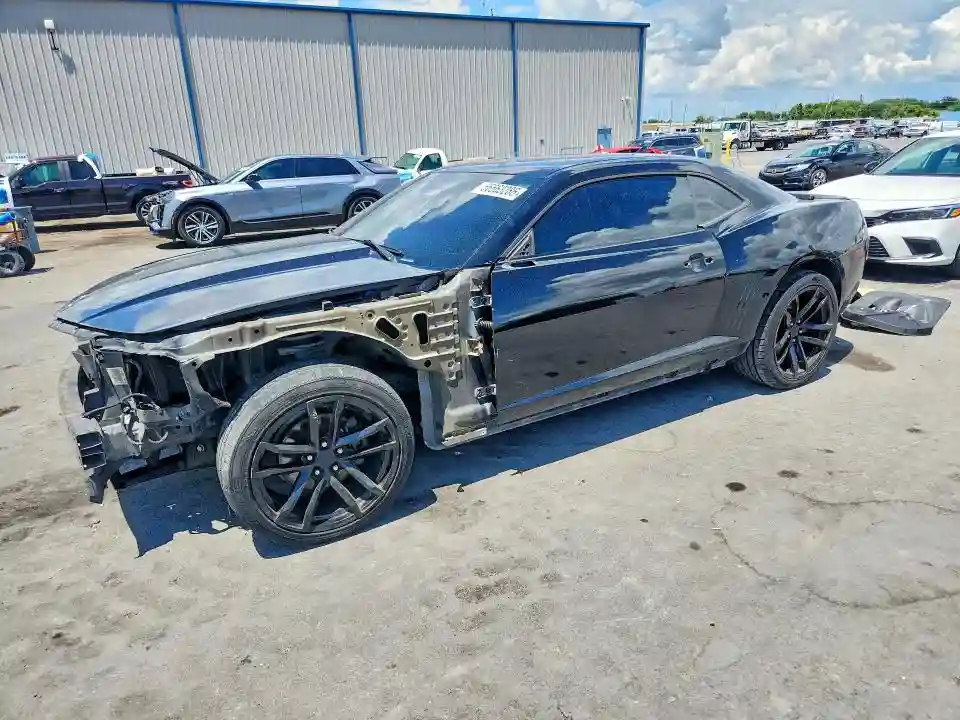 2G1FC1EV4A9225582 2010 CHEVROLET CAMARO-0