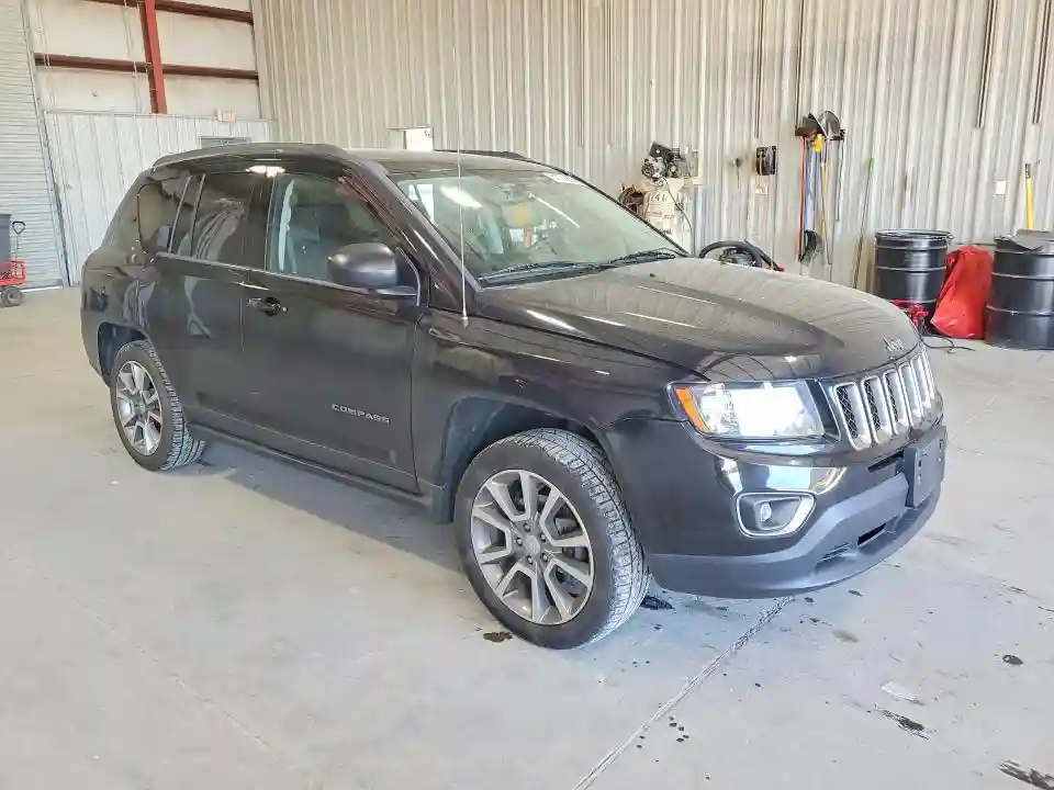 1C4NJDBB5HD167676 2017 JEEP COMPASS-3