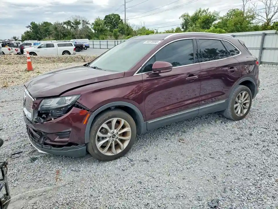 5LMCJ2C91KUL39631 2019 LINCOLN MKC-0
