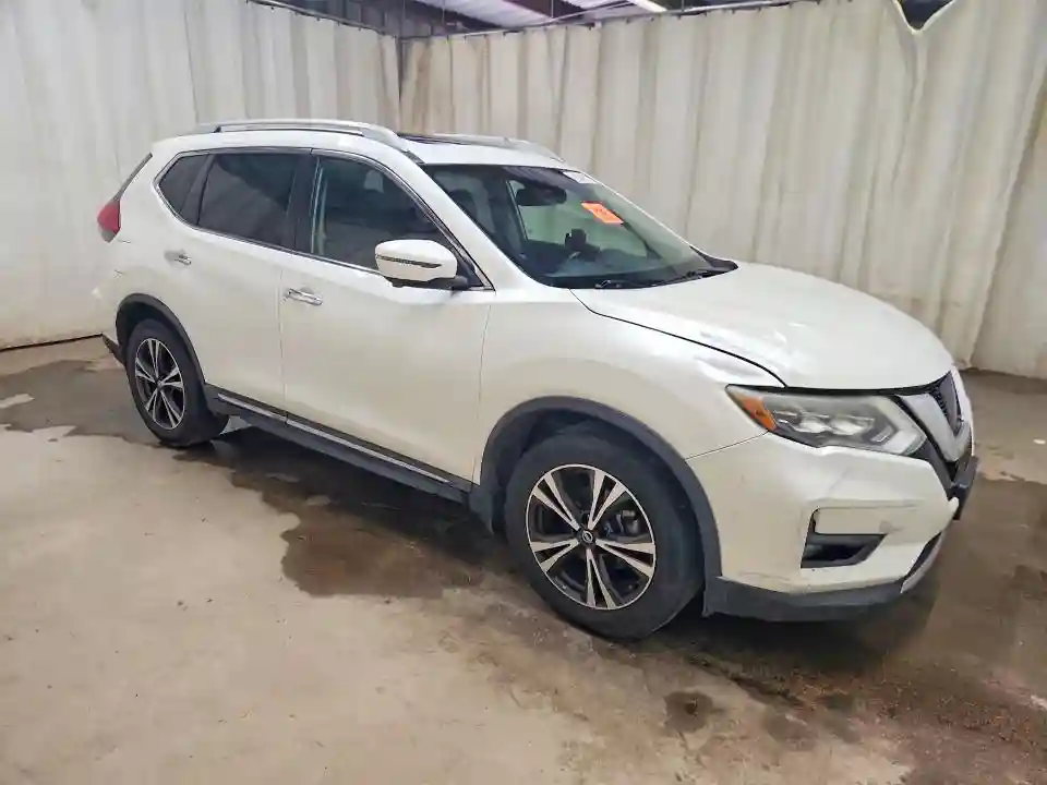 5N1AT2MT0HC880361 2017 NISSAN ROGUE-3