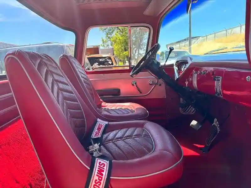 102PT5579 1957 CHEVROLET C/K3500-4