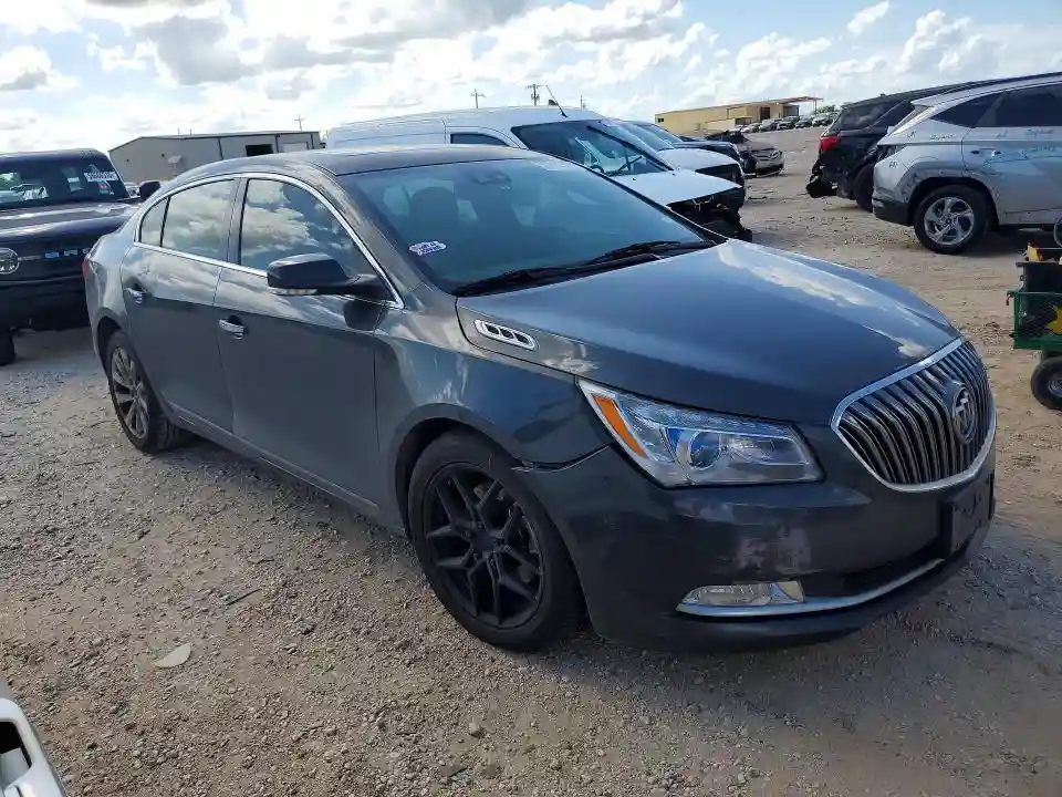 1G4GB5G33GF251412 2016 BUICK LACROSSE-3