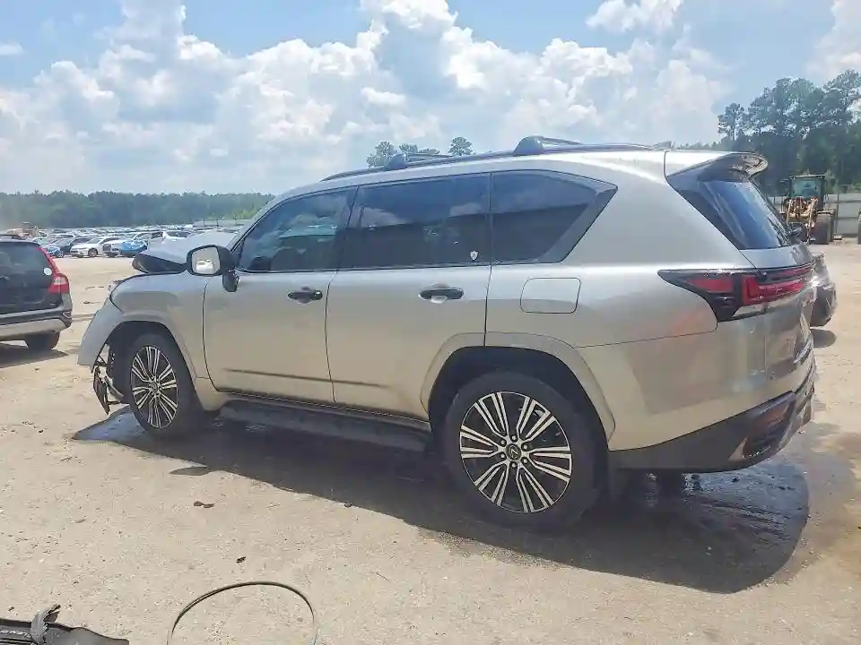 JTJGB7CXXP4036773 2023 LEXUS LX 600-1