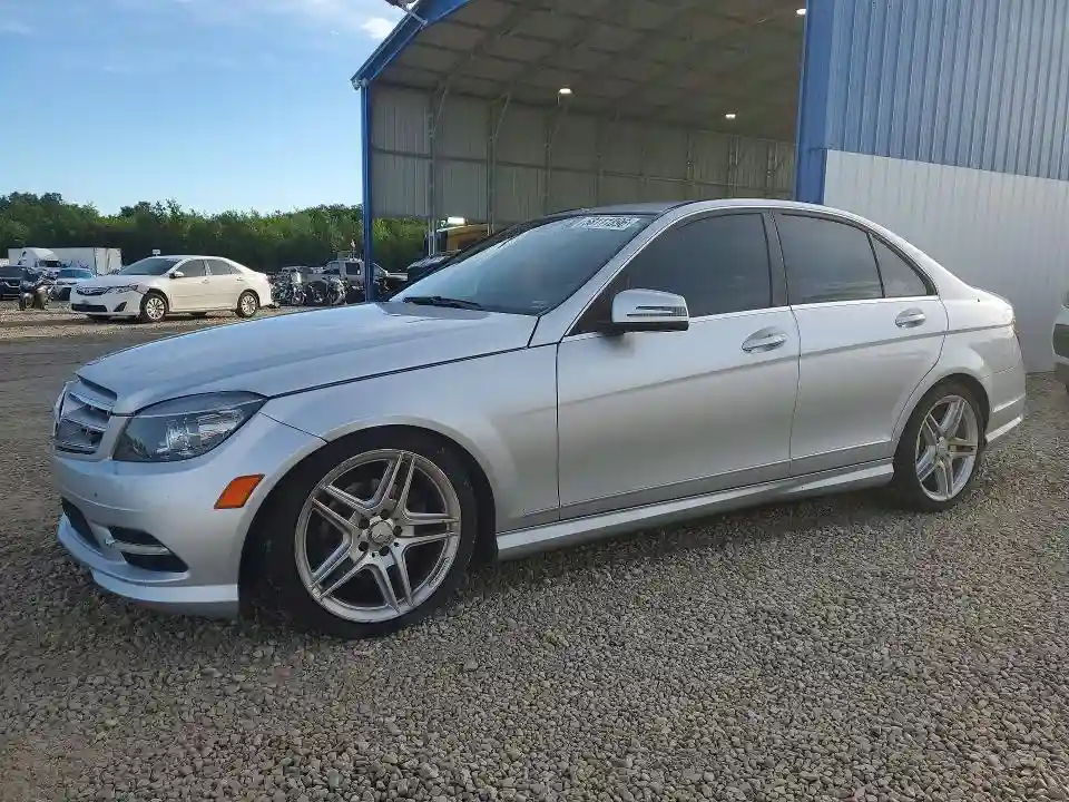 WDDGF8BB4BA501258 2011 MERCEDES-BENZ C-CLASS-0
