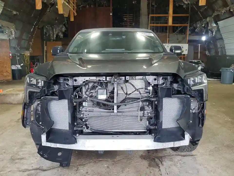 7SVAAABA7RX046755 2024 TOYOTA SEQUOIA-4