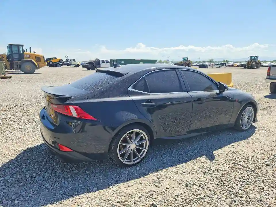 JTHCF1D21F5022631 2015 LEXUS IS-2