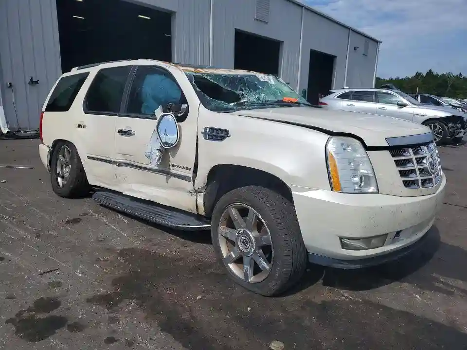 1GYUCBEF3AR257484 2010 CADILLAC ESCALADE-3