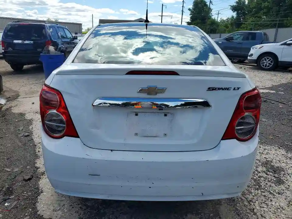 1G1JC5SH6E4235541 2014 CHEVROLET SONIC-5