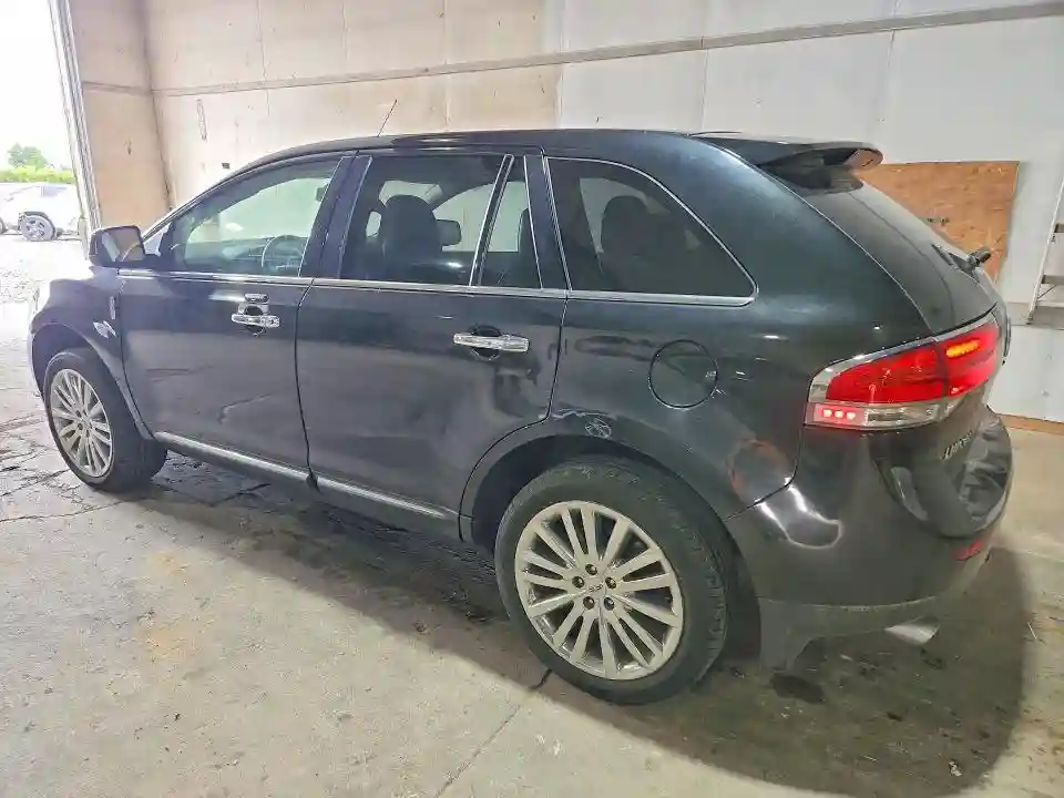 2LMDJ8JK8BBJ14021 2011 LINCOLN MKX-1