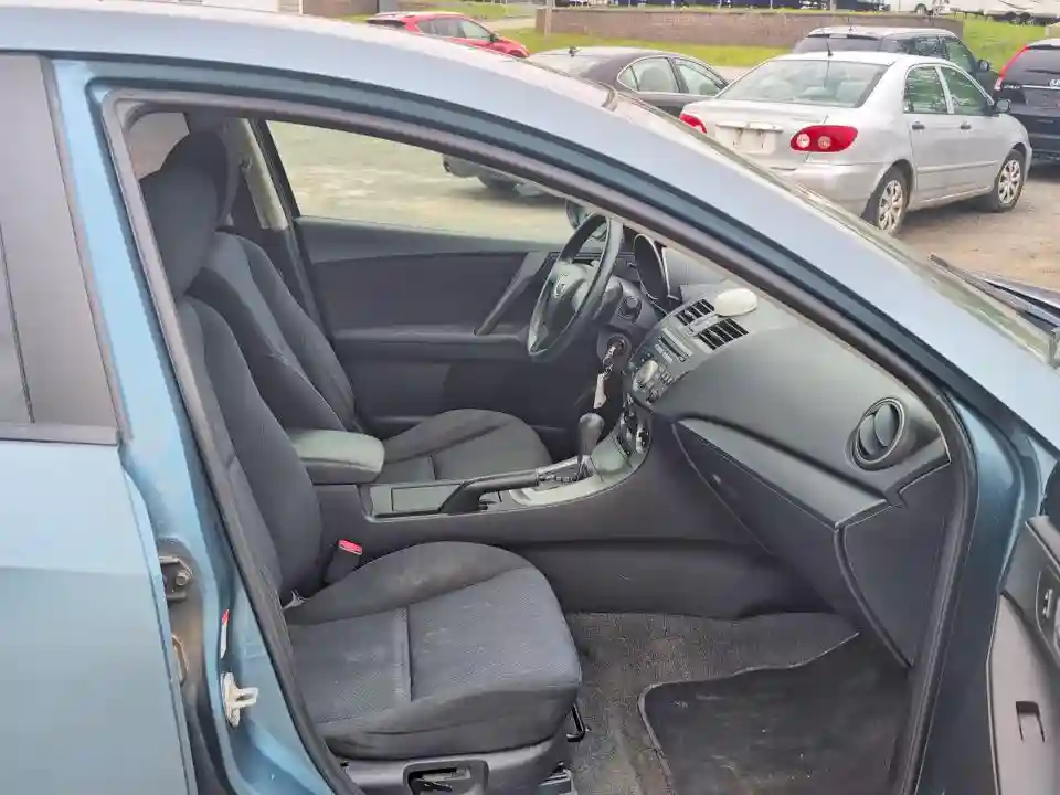 JM1BL1HF9A1299336 2010 MAZDA 3-4