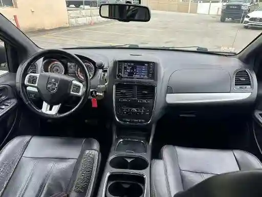 2C4RDGEG1HR738000 2017 DODGE CARAVAN-5