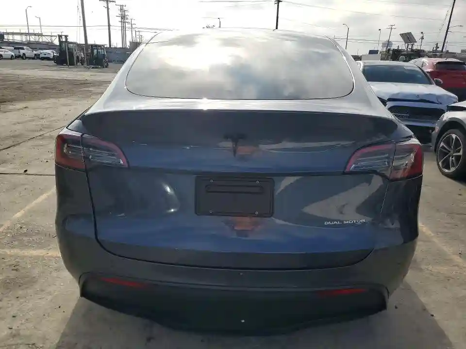 7SAYGDEE4PF789875 2023 TESLA MODEL Y-5