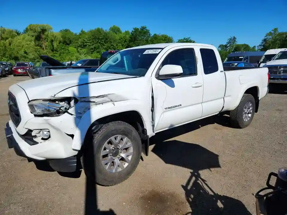 5TFSZ5AN4HX071582 2017 TOYOTA TACOMA-0