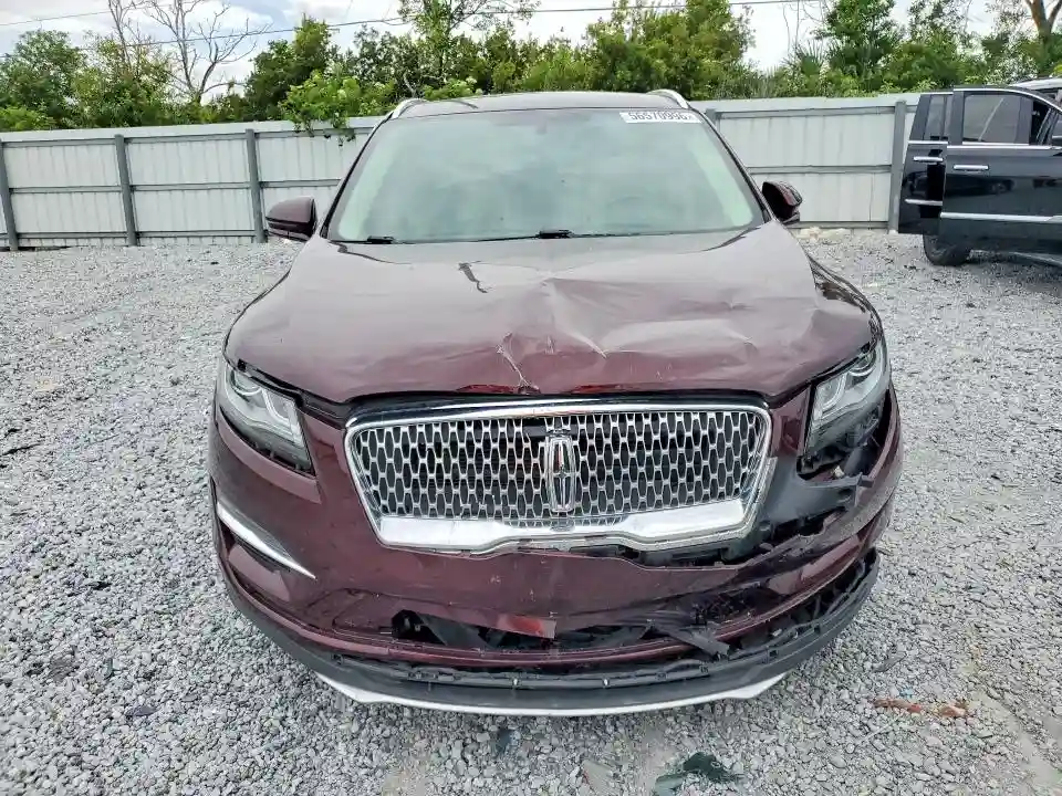 5LMCJ2C91KUL39631 2019 LINCOLN MKC-4