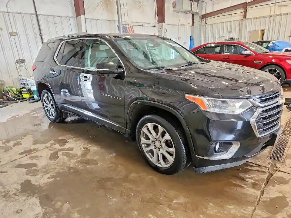 1GNEVJKW5JJ239433 2018 CHEVROLET TRAVERSE-3