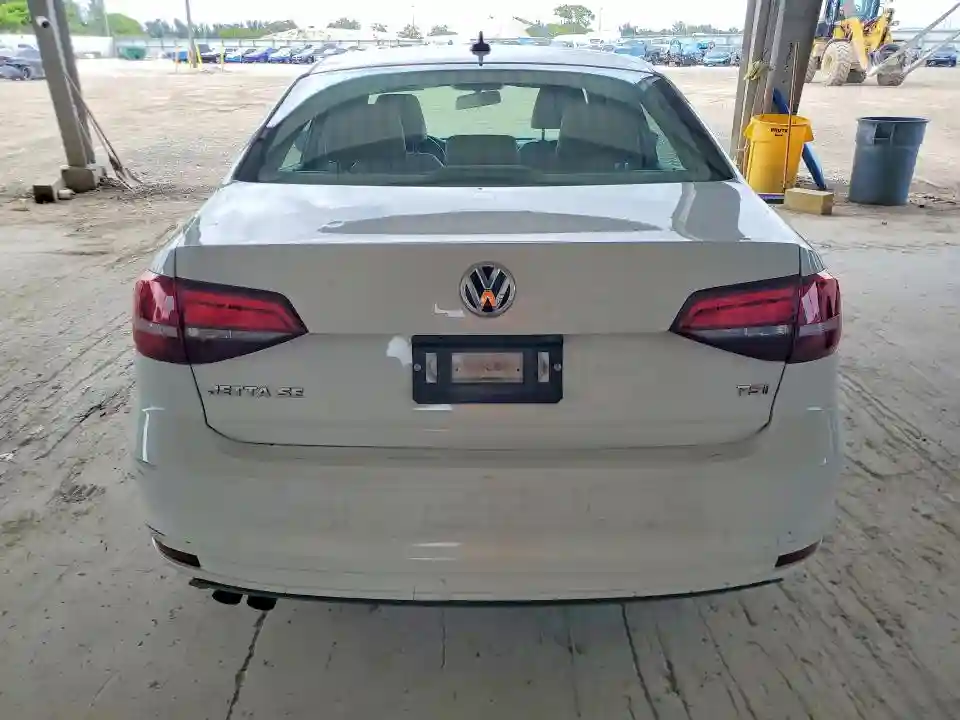3VWDB7AJ0HM413604 2017 VOLKSWAGEN JETTA-5