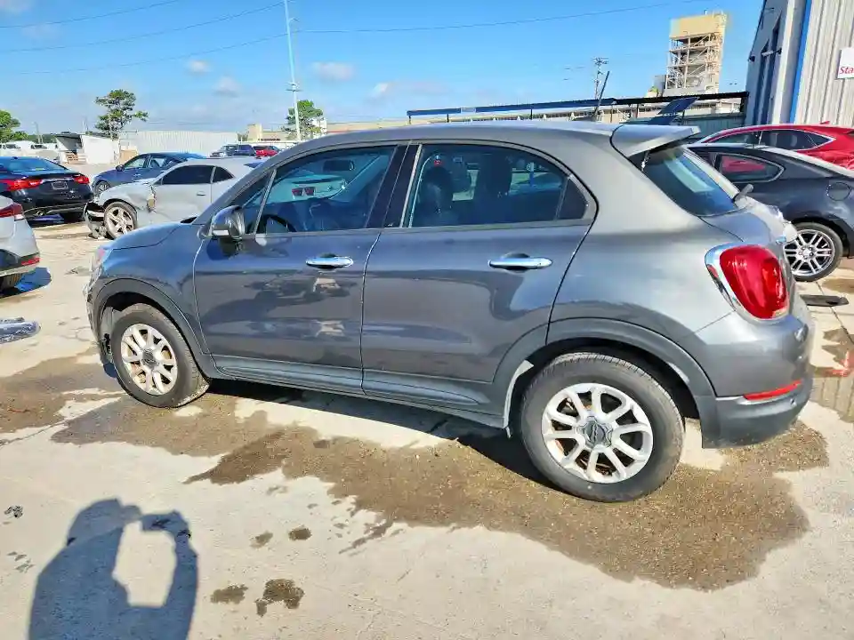 ZFBCFXAB2JP719993 2018 FIAT 500-1