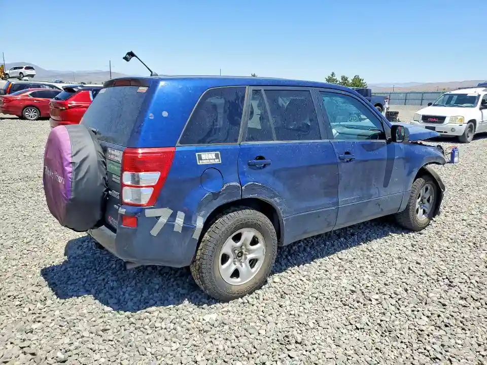 JS3TD0D20B4102098 2011 SUZUKI GR VITARA-2