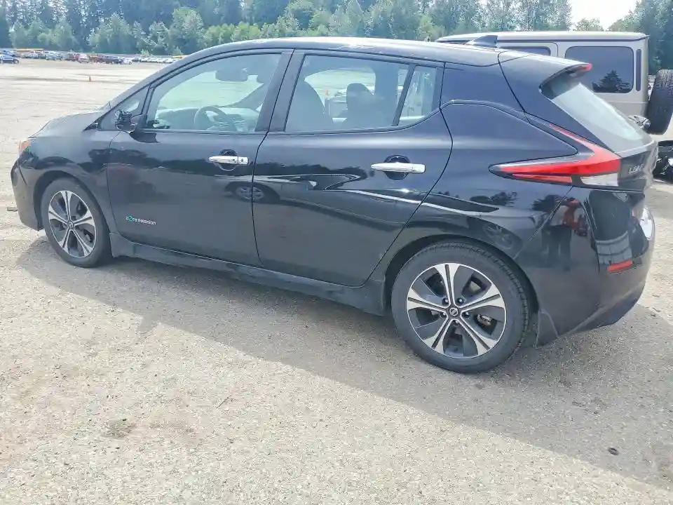 1N4AZ1CP4JC303040 2018 NISSAN LEAF-1