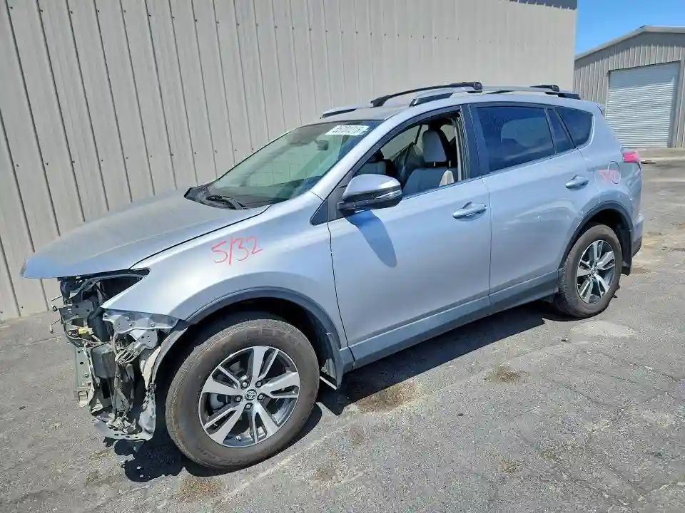 2T3WFREV1JW463084 2018 TOYOTA RAV4-0